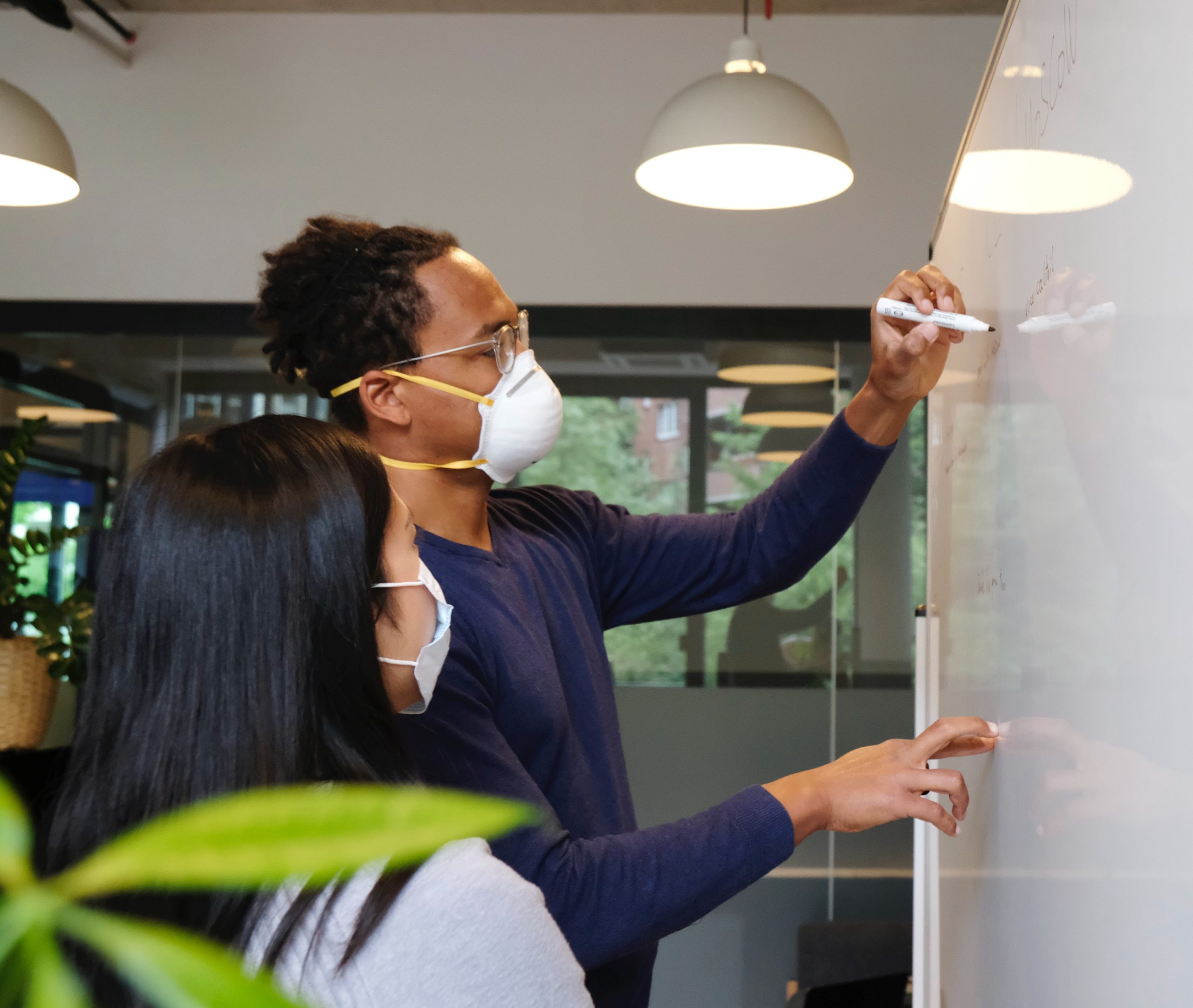 The Benefits of Hiring Contract Workers